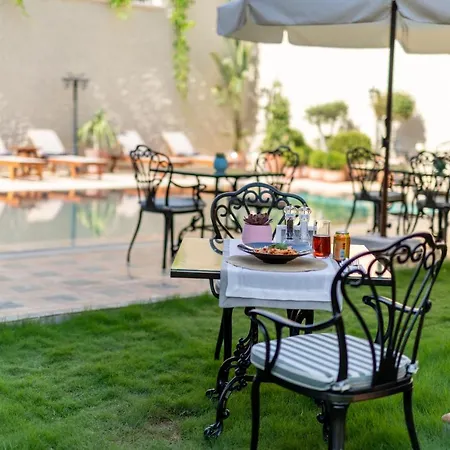 מלון Motif Çeşme