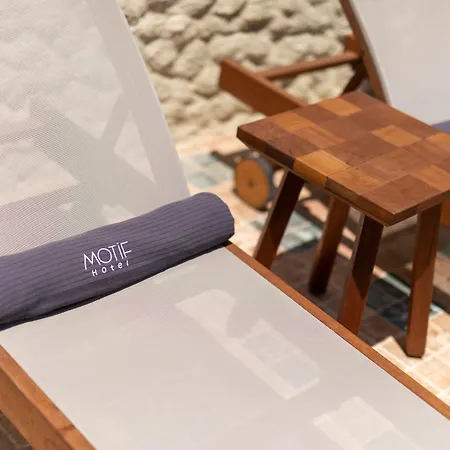 Motif מלון Çeşme