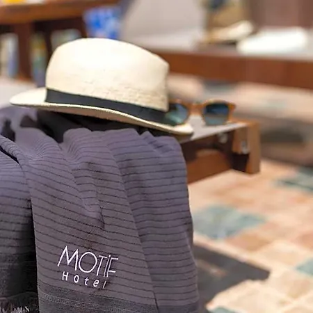 Motif 호텔 *